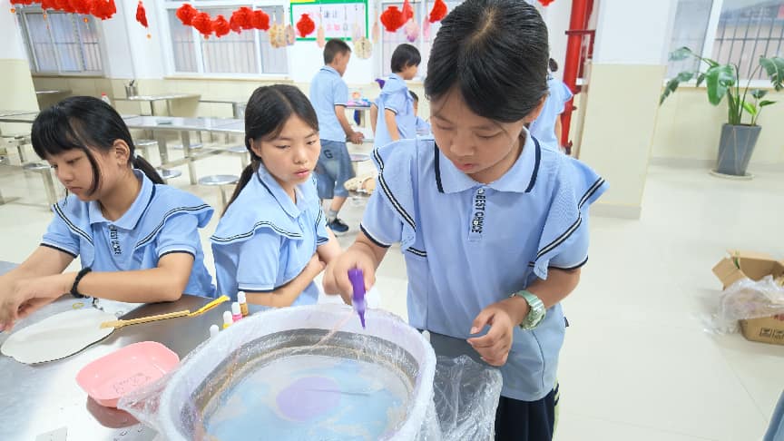滴颜料