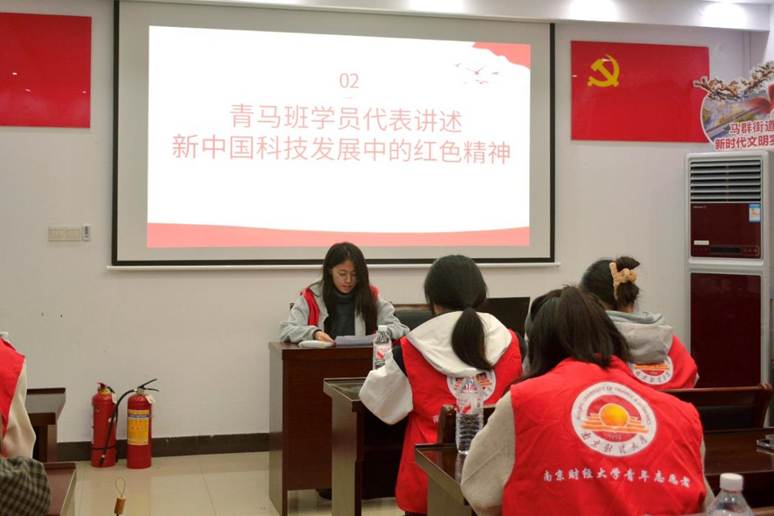 房间里的人们AI 生成的内容可能不正确。