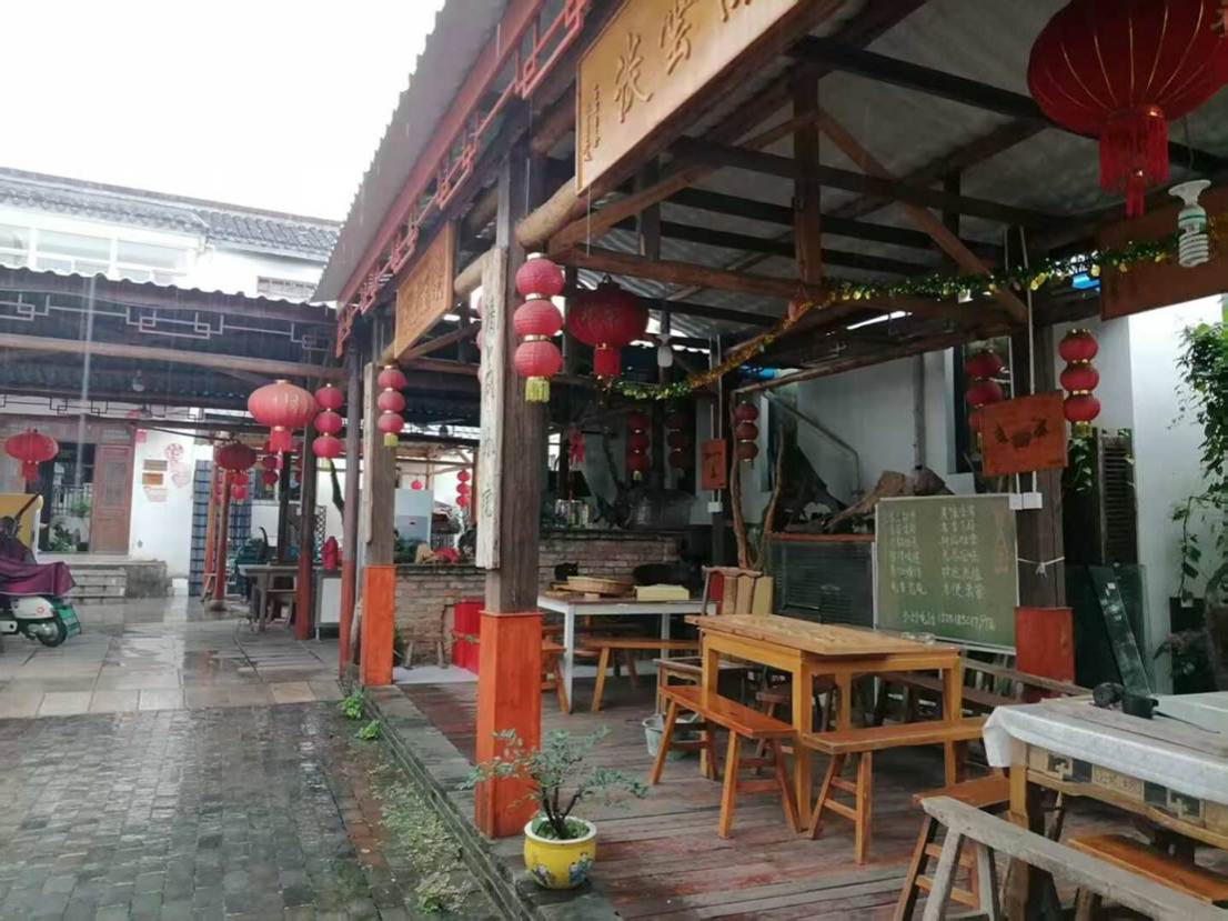 图为村内农家乐经营院落。沈巧玉 供图